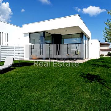 Вишнева вул.