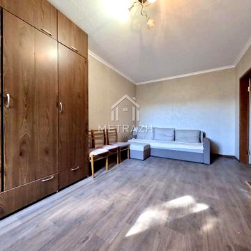 Гвардійців-Широнінців вул., 40