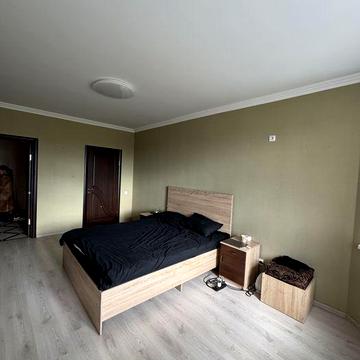 Здається 1 кімнатна в новобудові р-н Корбутвка.