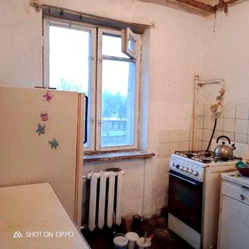 Трьохкімнатна квартира, є газ!