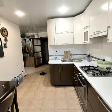 Сонячна Набережна вул. (Маршала Малиновського), 10