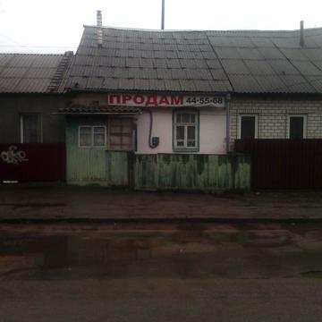 Домбровського вул., 37