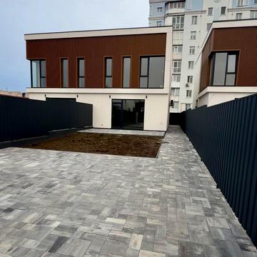 Макарівська вул.