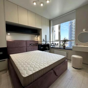 Вірменська вул., 8