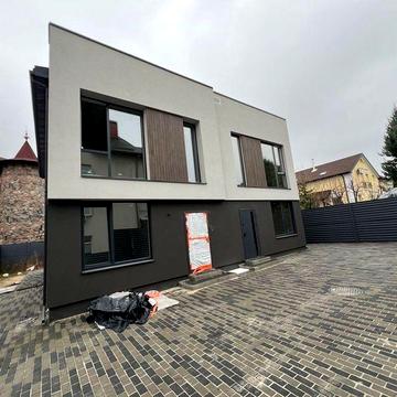 Прекрасний дуплекс Петропавлівська Борщагівка з чудовим розташуванням