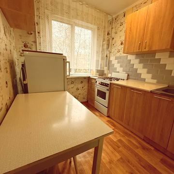 Євгена Танцюри вул., 52