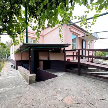 Тополиная, 7