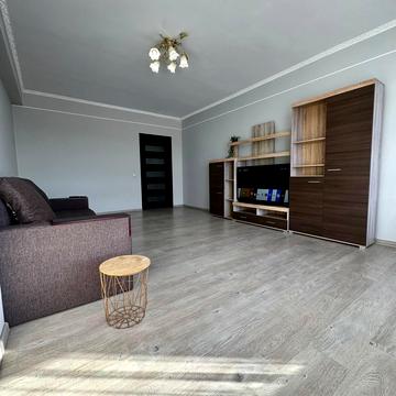 Богдана Хмельницького  вул., 284-Б