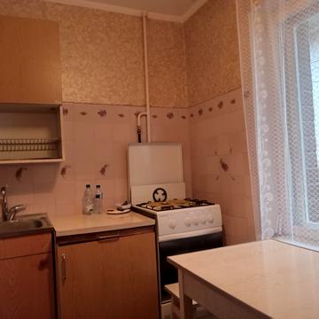 Червоної Калини просп. (Володимира Маяковського), 8-А