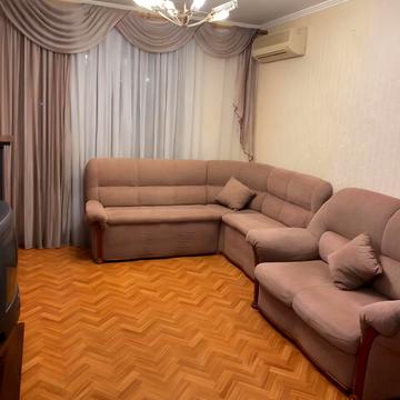 Ентузіастів вул., 9