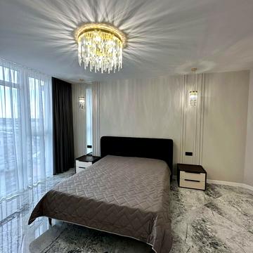 Рівненська вул., 4