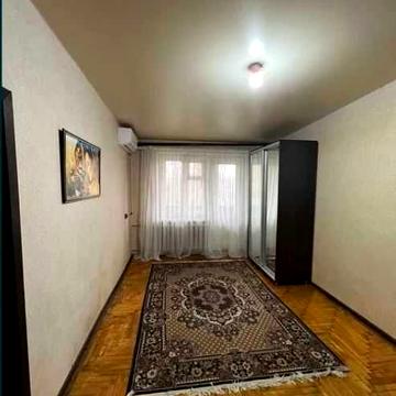 Здається у довгострокову оренду 1-о кімнатна вул. ПАТРІОТИЧНА   68 5/5