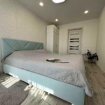 Івана Франка вул., 64