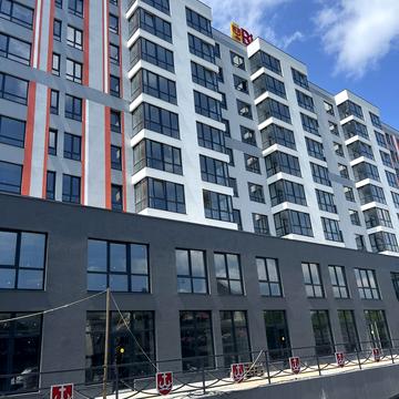 Привокзальна вул. (Героїв Сталінграду), 30а