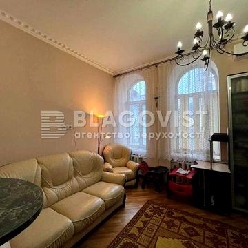 Без%Продаж 2-кім на Костянтинівська 4, м Контрактова площа