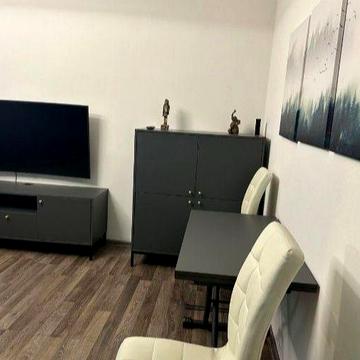 Аренда евротрешка ЦЕНТР рядом, ЖК Семь Самураев, посудомойка, балкон