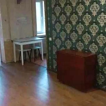 G2 Продам 3-кімн.кв., біля м. Бот Сад, Торг ! Серифікат