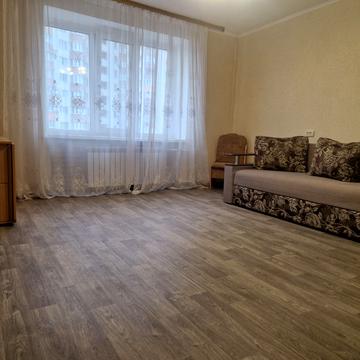 Остапа Вишні вул., 3