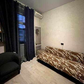 Пішонівська вул., 30