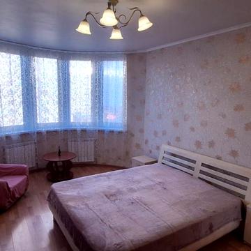 Єлизавети Чавдар вул., 3