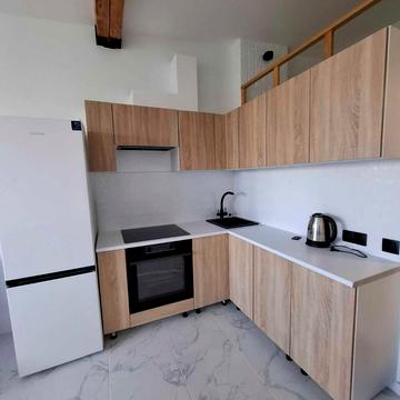 Камянська вул. (Дніпродзержинська), 123