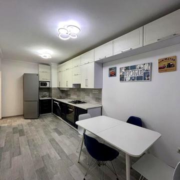 Новобудова на Руській