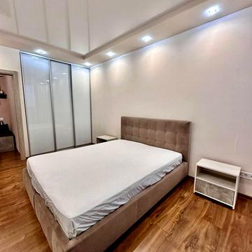 Авраама Лінкольна вул. (Димитрова), 6-А