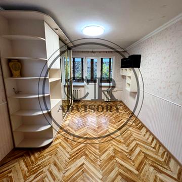 Миколи Василенка вул., 11