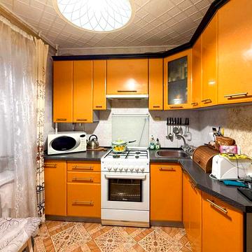 Продаж 3-кімнатної квартири покращеного планування. вул. Пирогова