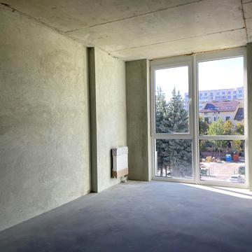 Угорська вул., 12