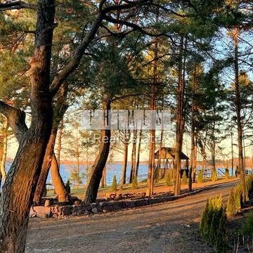 Дніпровська вул.