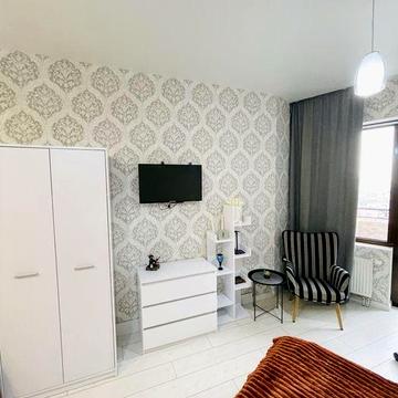 Продам светлую студию жк Милос ЖК Милос