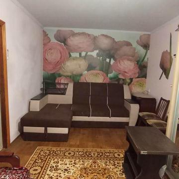 Сдаю уютную 2 к/к пр.Мира,второй этаж