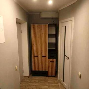 Оренда 2к квартири Печерський Лаврська 4А м Арсенальна Є відеоогляд.