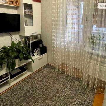 Продаж 5к Квартира Шухевича Романа вулиця