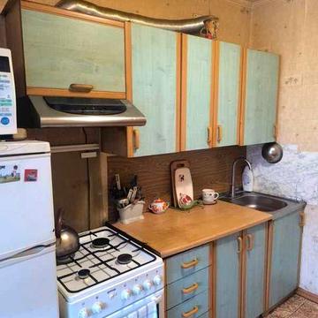 Швидко продам 1кв,до м. Левада 5 хвилин,пр.Аєрокосмічний б.64