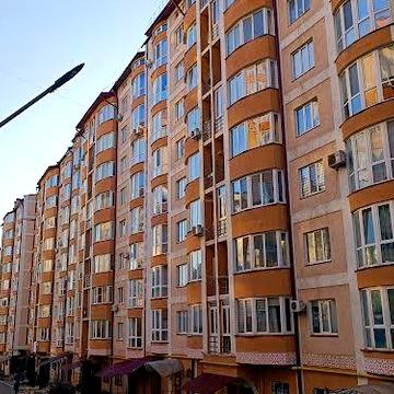 Продається 2-кімнатна новобудова на вул Героїв Майдану 53