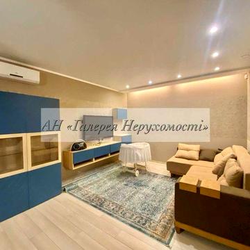 Сучасна 3 кімнатна Новий будинок