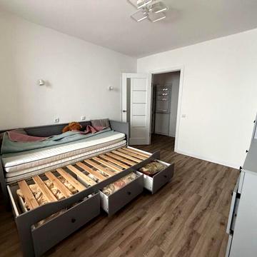 Аренда квартиры 1 к ул Ревуцкого рядом м Позняки есть газ все новое