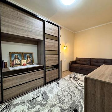 9-та Слобідська вул. (Маршала Василевського), 201/1