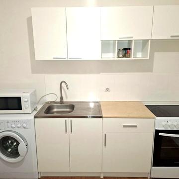 Бориса Гмирі вул., 12-Б