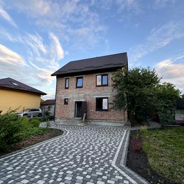 Героїв Майдану вул. (1 Листопада)