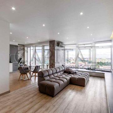 Продажа Квартиры с Новым Ремонтом ул Максимовича 3Г ЖК 4 Сезони