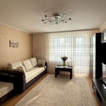 Наскрізний пров., 14