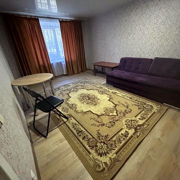 Академіка Доброхотова вул., 5