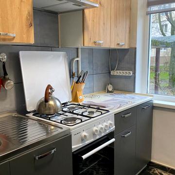 Володимира Великого вул. (Артема), 83