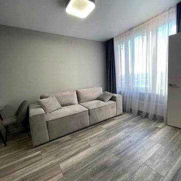 Дніпровська набережна вул., 20-Б