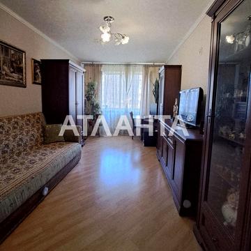 Академіка Корольова вул., 104/1