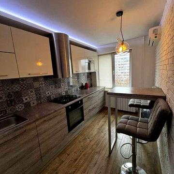 Продам 3к квартиру на Победе-3