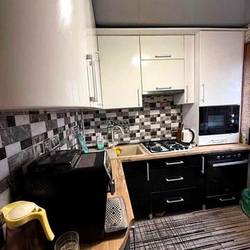 У продажу класна 2к квартира! Торг! ід 41273